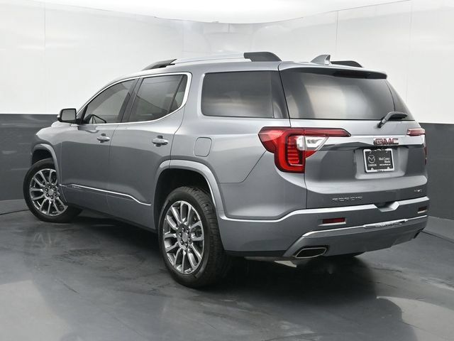 Used 2023 GMC Acadia Denali w/ Denali Ultimate Package AWD/4WD image 4