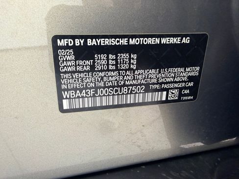 Certified 2025 BMW 530i RWD image 20