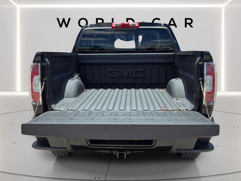 Used 2022 GMC Canyon Elevation w/ Elevation Premium Package RWD image 9