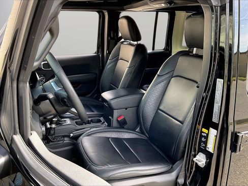 Used 2024 Jeep Wrangler High Altitude image 22