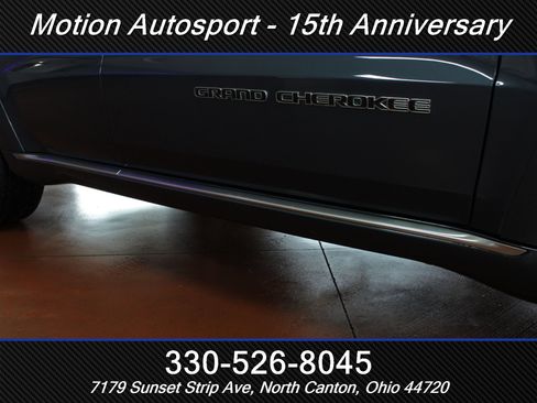 Used 2020 Jeep Grand Cherokee Summit AWD/4WD image 54
