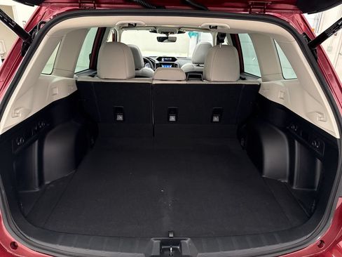 Certified 2023 Subaru Forester Premium AWD/4WD image 26