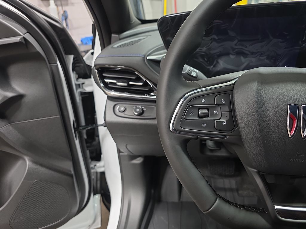 New 2026 Buick Envista Sport Touring w/ Convenience I Package FWD image 16