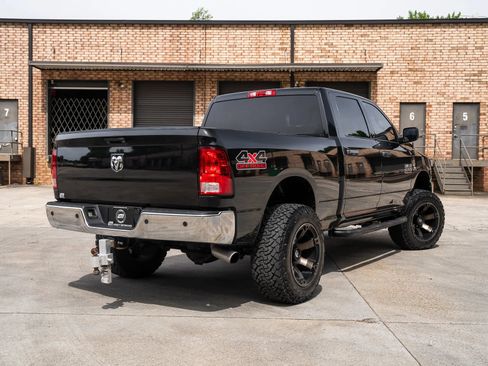 Used 2015 RAM 2500 Tradesman w/ Chrome Appearance Group AWD/4WD image 2