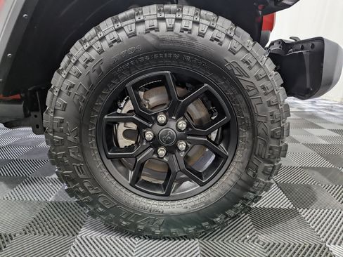 Used 2025 Jeep Wrangler Unlimited Sport AWD/4WD image 6