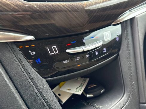 Used 2023 Cadillac XT6 Sport w/ Platinum Package AWD/4WD image 27