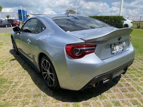 Used 2020 Toyota 86 RWD image 23
