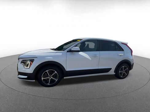 Used 2026 Kia Niro LX FWD image 8