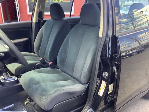 Used 2012 Nissan Versa 1.8 S w/ Plus Pkg FWD image 10
