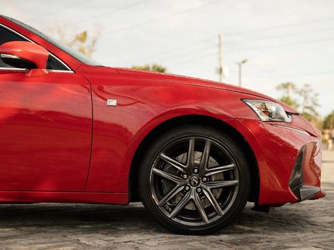 Used 2018 Lexus IS 300 F Sport w/ F Sport Package image 20