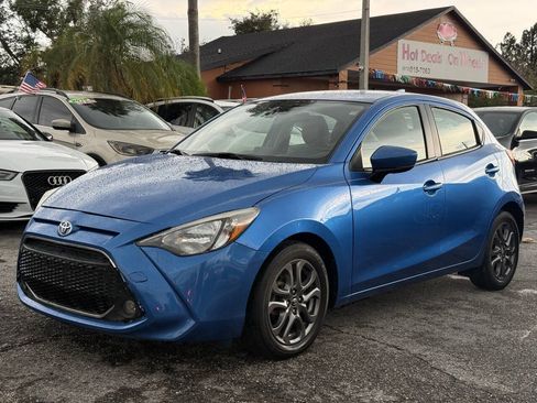 Used 2020 Toyota Yaris LE FWD image 2