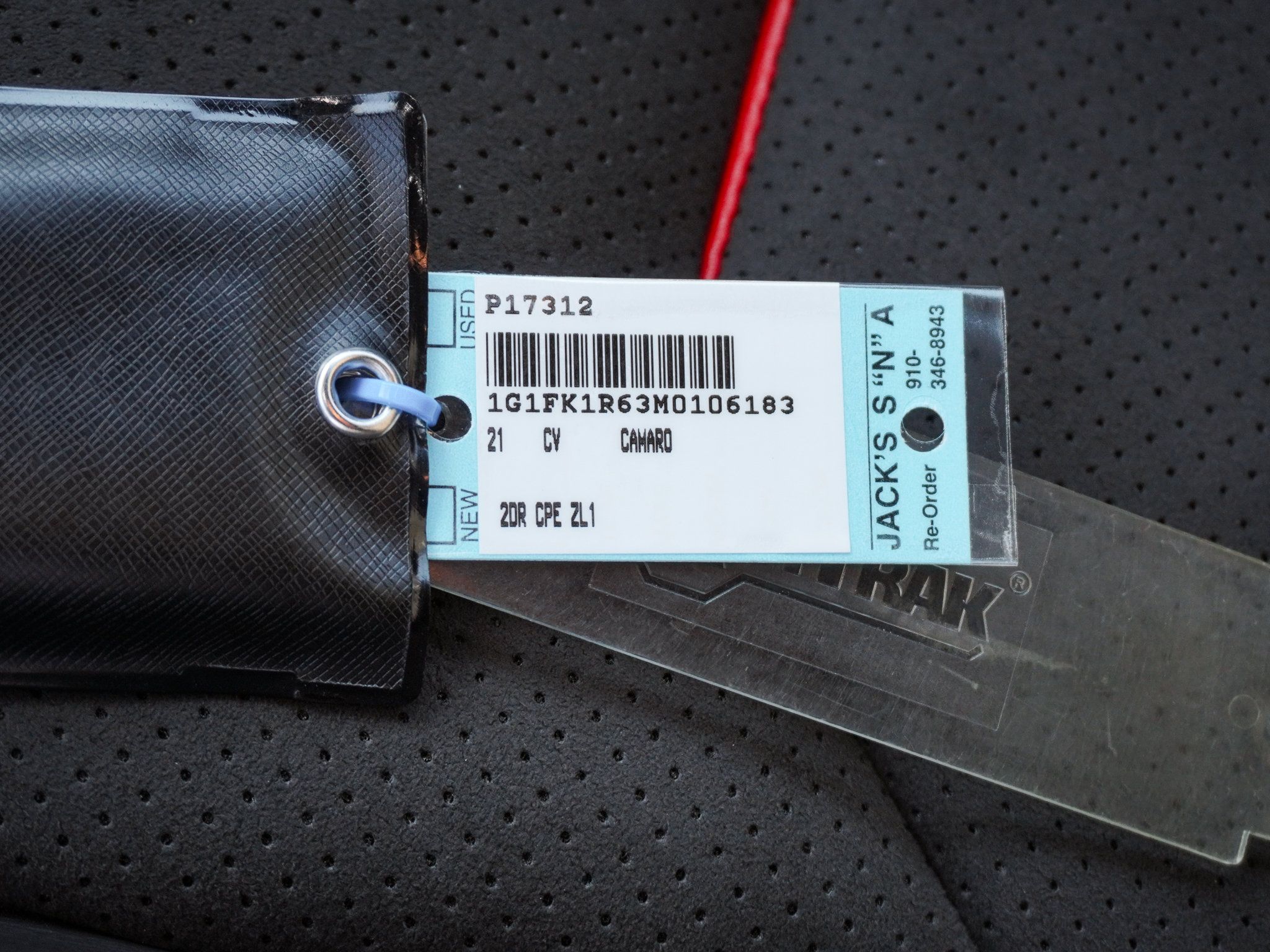 Used 2021 Chevrolet Camaro ZL1 RWD image 35