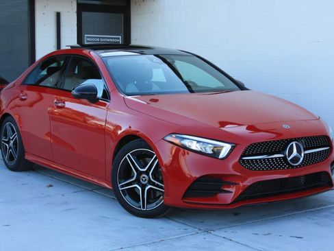 Used 2019 Mercedes-Benz A 220 4MATIC image 4