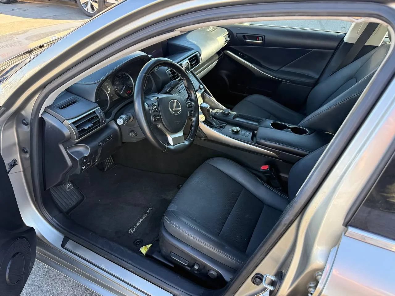 Used 2020 Lexus IS 300 w/ Premium Package RWD image 30