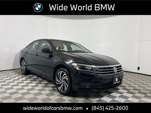 Used 2021 Volkswagen Jetta SEL image 1