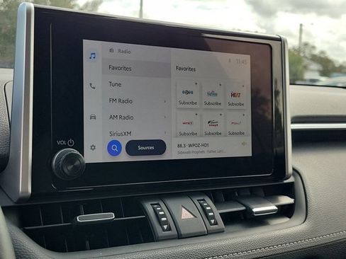 Used 2025 Toyota RAV4 XLE Premium image 24