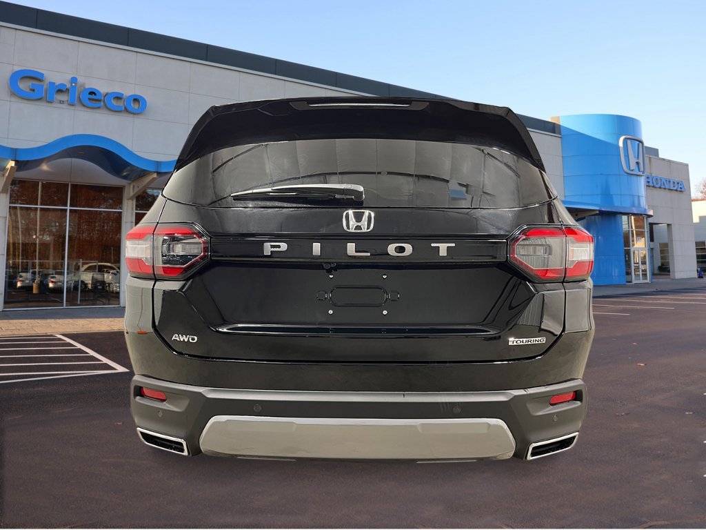 New 2026 Honda Pilot Touring image 4