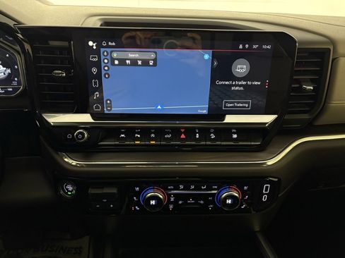 Used 2024 GMC Sierra 1500 SLT w/ SLT Premium Plus Package image 25