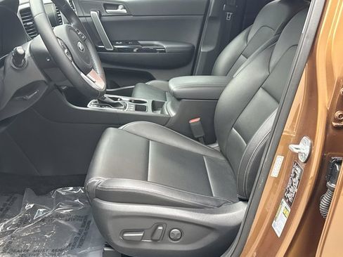 Used 2021 Kia Sportage EX AWD/4WD image 11