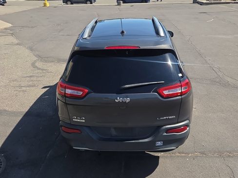 Used 2016 Jeep Cherokee Limited AWD/4WD image 10