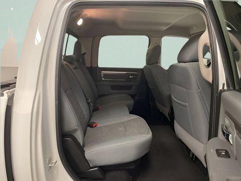 Used 2018 RAM 1500 Big Horn AWD/4WD image 26