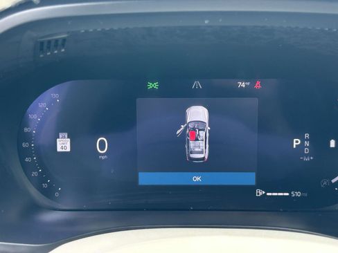 Certified 2023 Volvo XC60 B5 Plus w/ Climate Package image 25