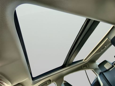 New 2026 Toyota Camry XLE AWD/4WD image 16