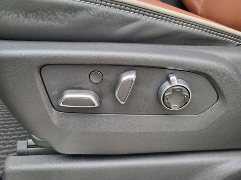 New 2026 GMC Sierra 2500 Denali Ultimate w/ Max Trailering Package image 18