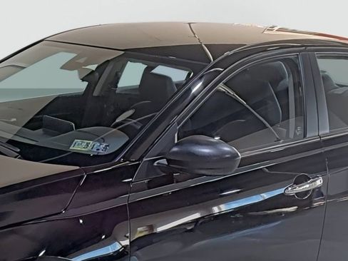 Certified 2024 Nissan Altima 2.5 SV image 8