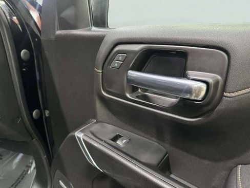 Used 2022 GMC Sierra 1500 AT4 w/ AT4 Premium Package AWD/4WD image 39