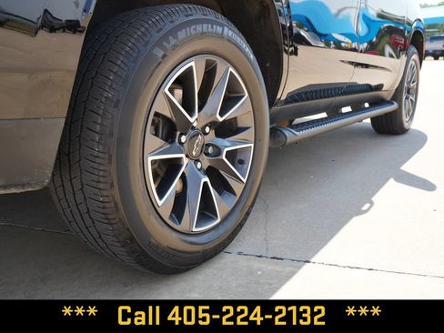 Used 2021 Chevrolet Tahoe Z71 AWD/4WD image 8