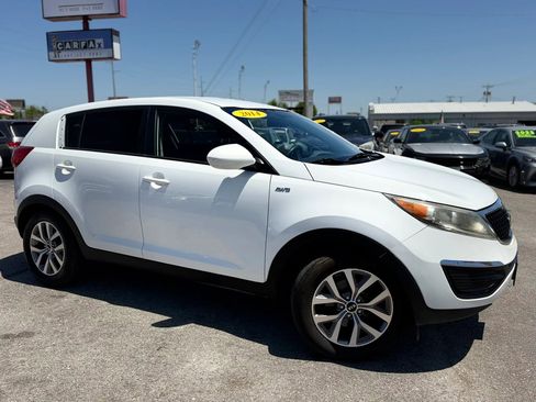 Used 2014 Kia Sportage LX AWD/4WD image 2