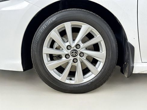 Used 2024 Toyota Camry SE FWD image 25