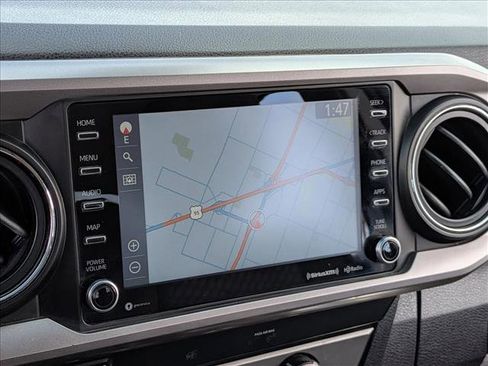 Used 2020 Toyota Tacoma SR5 image 13