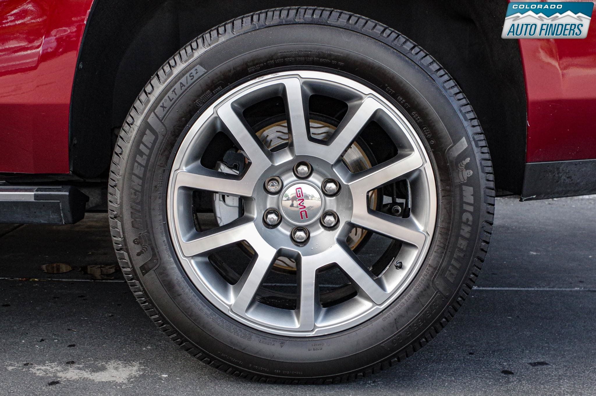 Used 2019 GMC Yukon Denali w/ Open Road Package AWD/4WD image 28