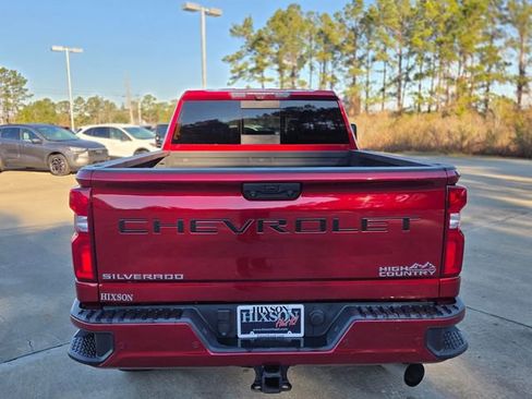Used 2021 Chevrolet Silverado 2500 High Country w/ Z71 Off-Road Package image 4