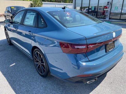 New 2026 Volkswagen Jetta GLI Autobahn image 4