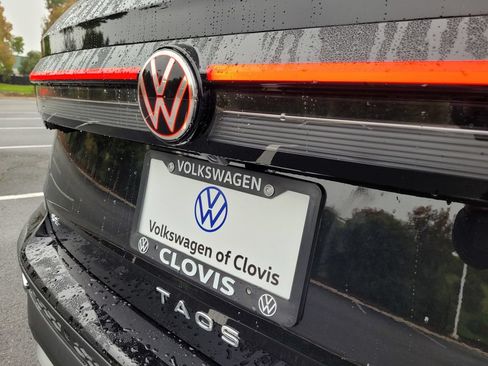 New 2026 Volkswagen Taos SE AWD/4WD image 27