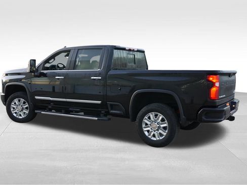 Certified 2024 Chevrolet Silverado 3500 High Country w/ High Country Premium Package AWD/4WD image 8
