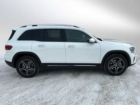 New 2026 Mercedes-Benz GLB 250 4MATIC image 2