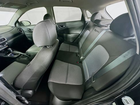 Used 2023 Hyundai Kona SE w/ Cargo Package image 25