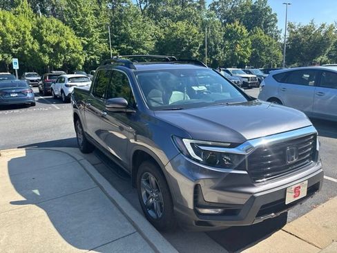 Used 2022 Honda Ridgeline RTL-E image 3