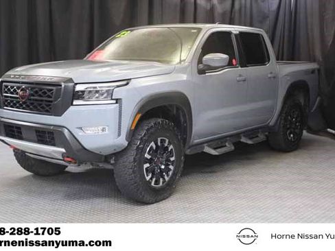 Used 2023 Nissan Frontier PRO-4X w/ Tow Package image 3