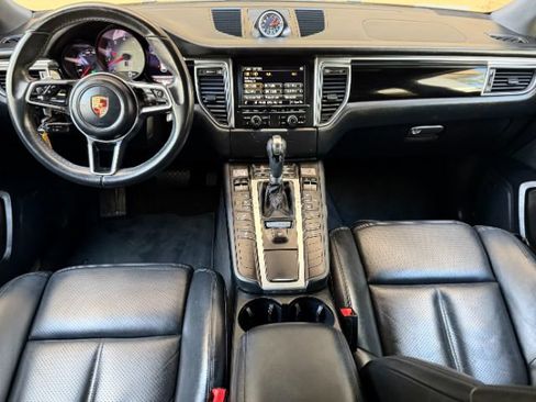 Used 2015 Porsche Macan S AWD/4WD image 11