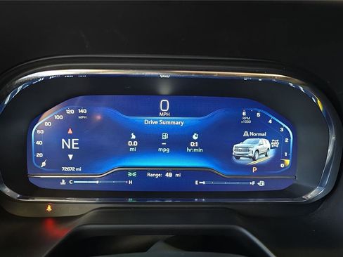 Used 2023 Chevrolet Suburban RST image 10