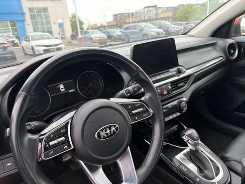 Used 2019 Kia Forte EX w/ Option Group 020 FWD image 10