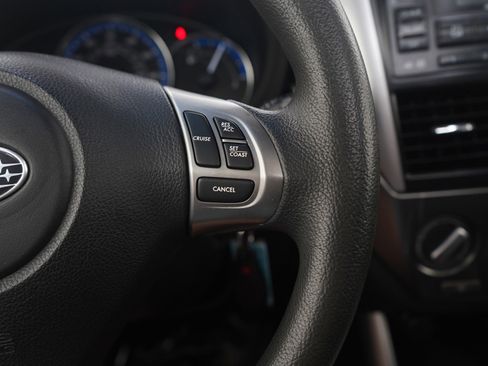 Used 2013 Subaru Forester 2.5X Premium AWD/4WD image 24