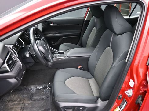 Certified 2023 Toyota Camry LE image 18