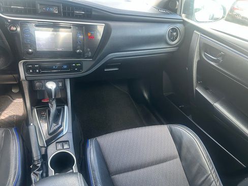 Used 2019 Toyota Corolla SE w/ Carpet Mat Package (TMS) image 13