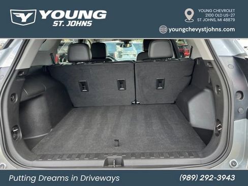 Used 2023 GMC Terrain SLT AWD/4WD image 6